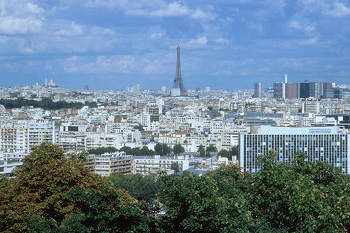 View of Paris to Versailles